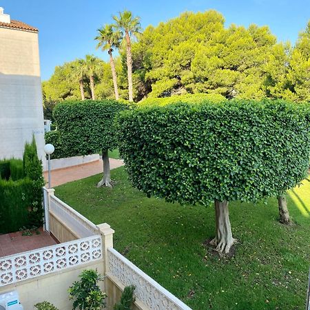 Torrevista Three Bedroom Apartment, Two Swimming Pools And Garage Torrevieja Eksteriør bilde