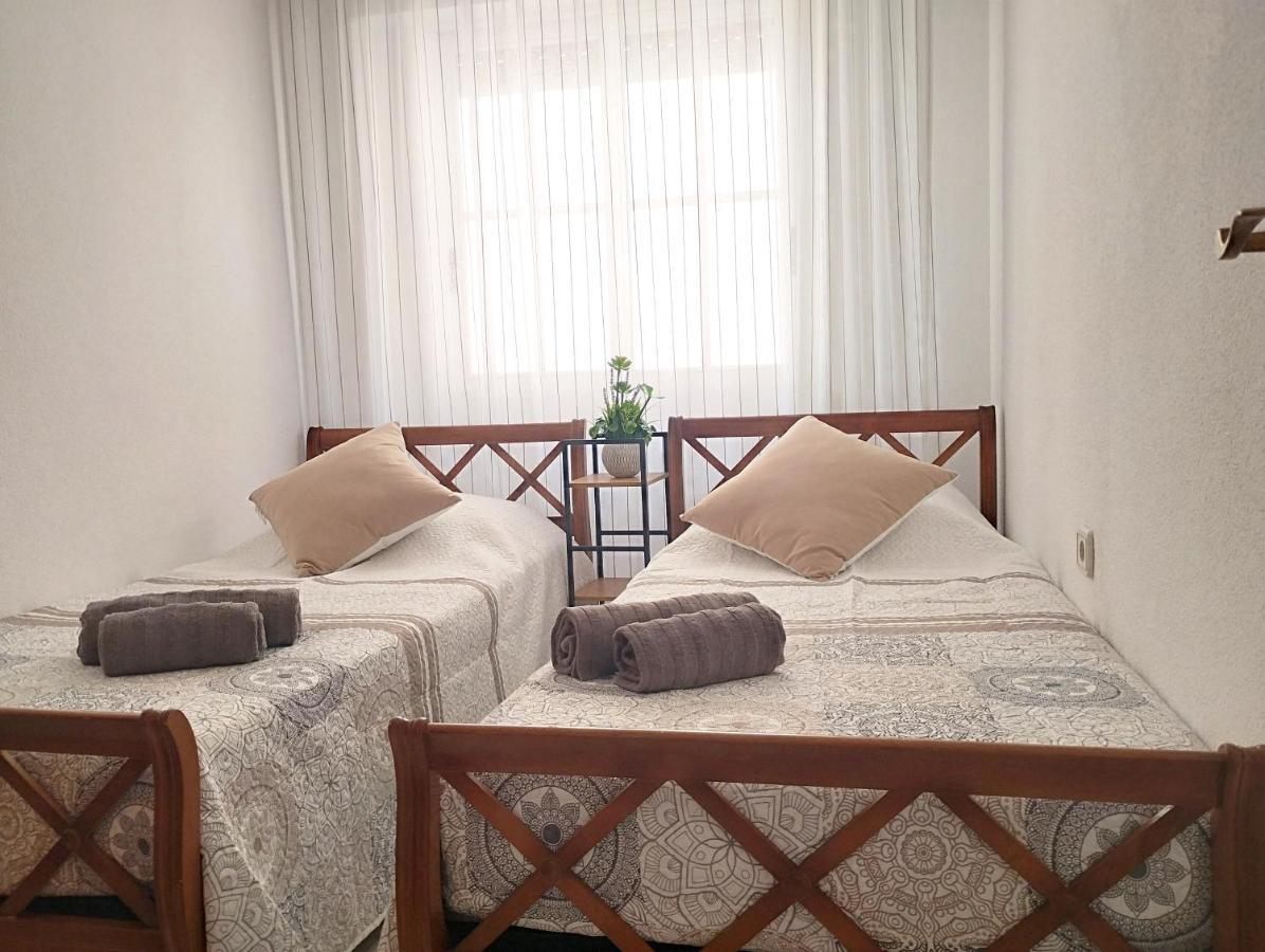 Torrevista Three Bedroom Apartment, Two Swimming Pools And Garage Torrevieja Eksteriør bilde