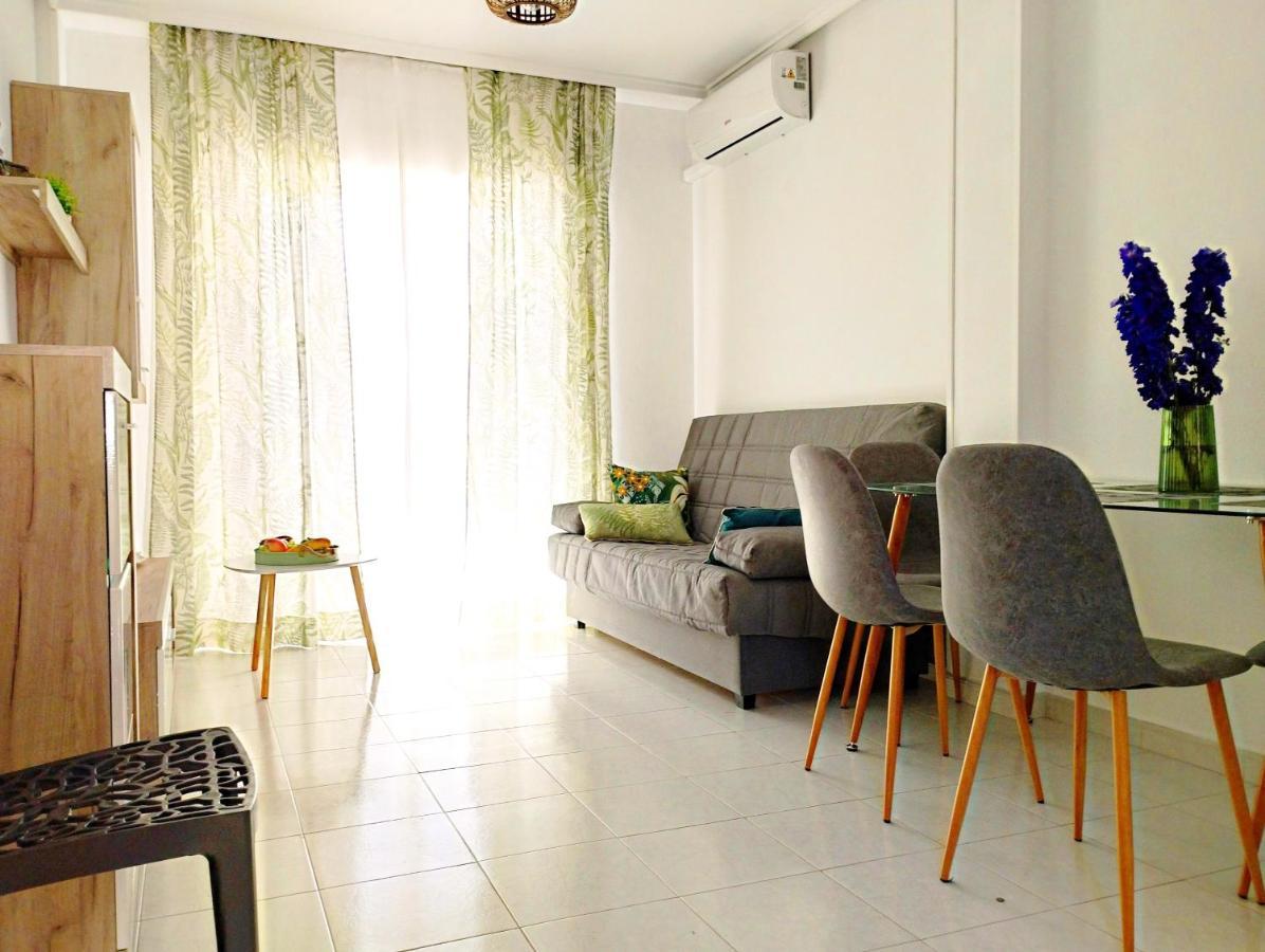 Torrevista Three Bedroom Apartment, Two Swimming Pools And Garage Torrevieja Eksteriør bilde