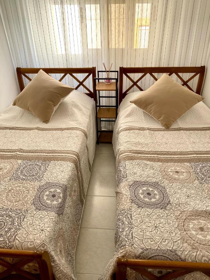 Torrevista Three Bedroom Apartment, Two Swimming Pools And Garage Torrevieja Eksteriør bilde